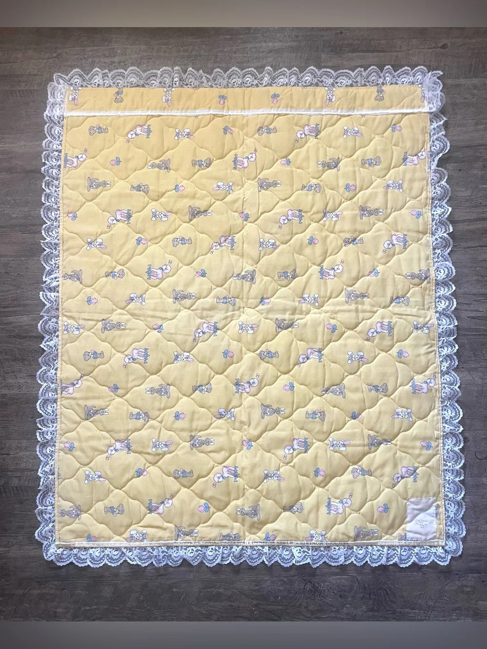 Vintage Precious Moments Quilted Wall Hanging Decor Signed Dated Unisex 36x46